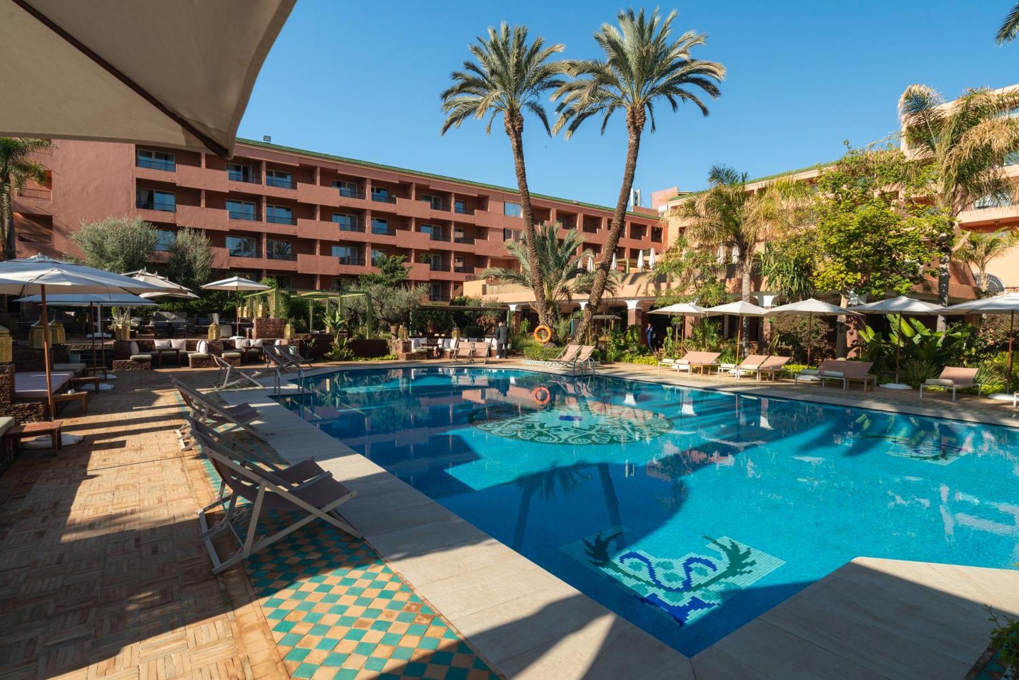 Sofitel Marrakech Palais Imperial & Spa Marakéš Exteriér fotografie The swimming pool at the hotel